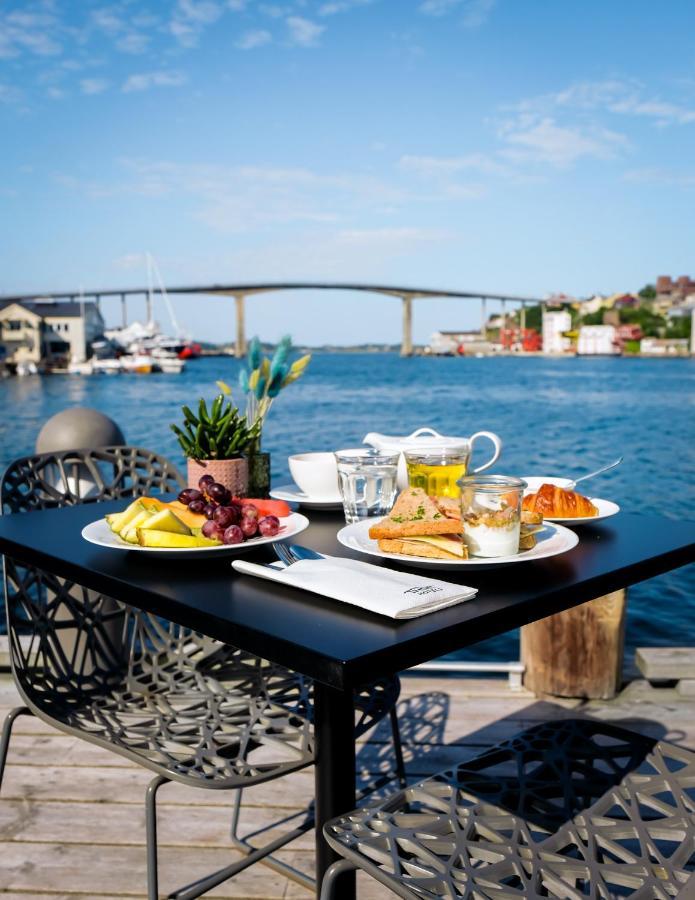 Thon Hotel Kristiansund Exterior foto
