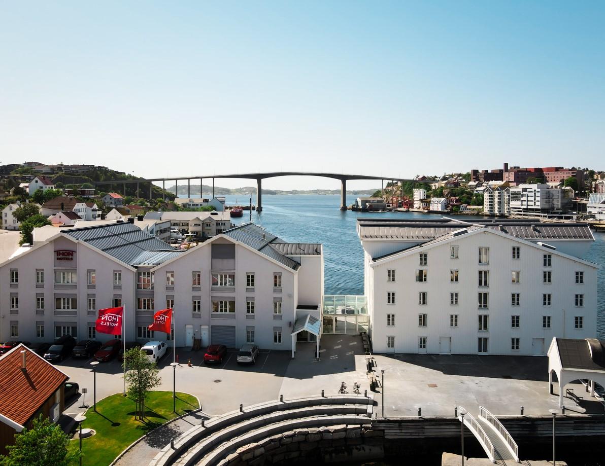 Thon Hotel Kristiansund Exterior foto